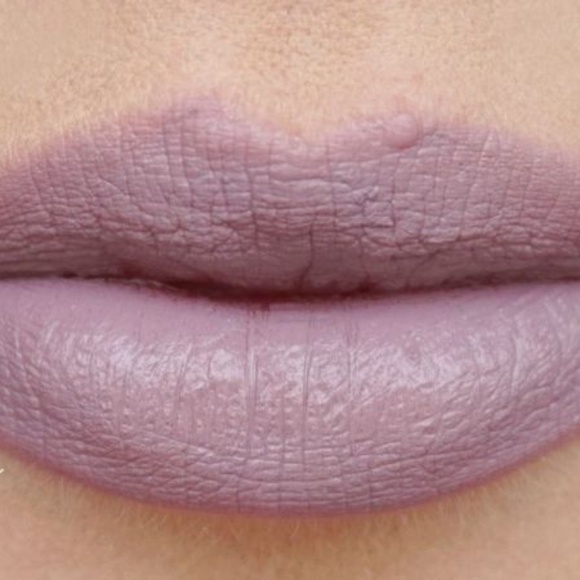 NYX "Smoke Me" lipstick - Picture 7 of 9